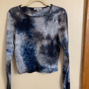 Gaze Navy and Gray Tie-Dye Long Sleeve Cropped Top, EUC, buttery soft & stretchy